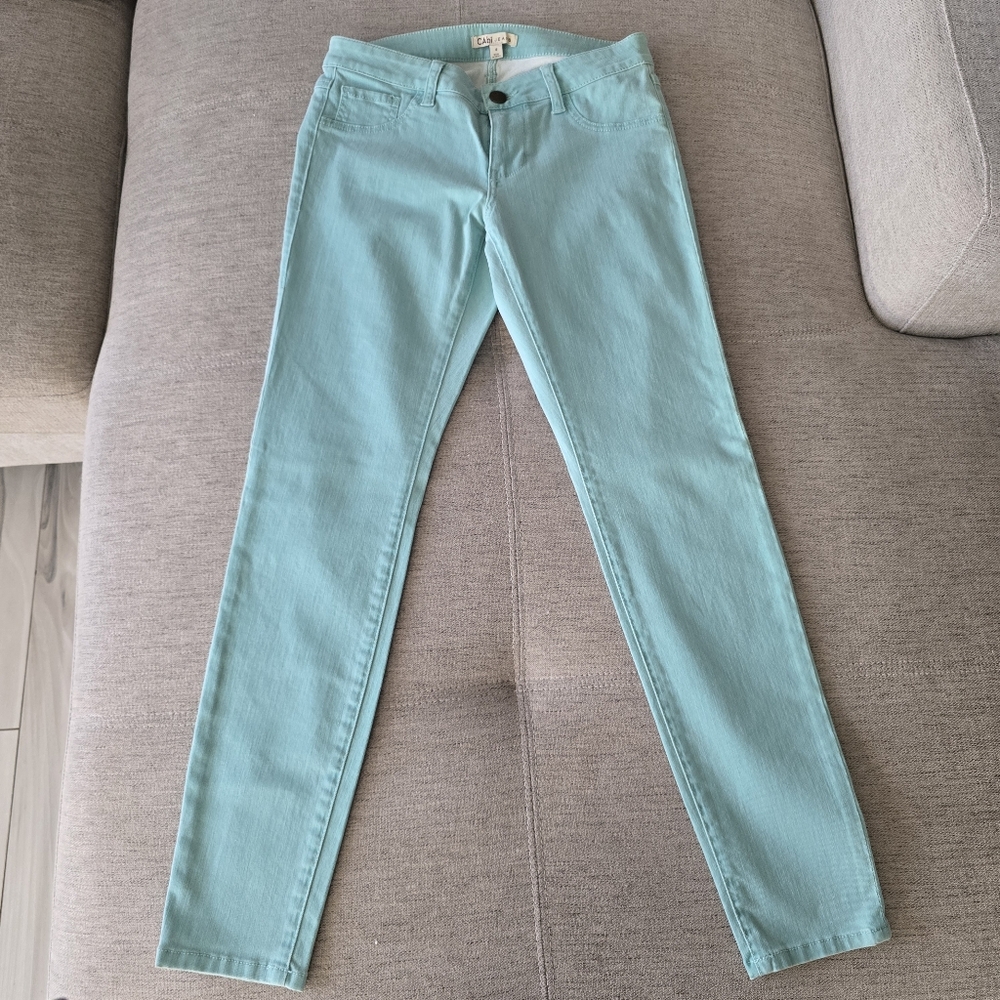Mint Green Slim Leg Women’s Jeans Five Pocket Style sz 4.
